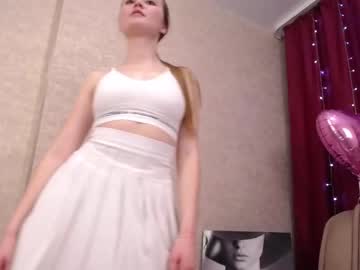 free nude cam girl emilia_karter image #1159525