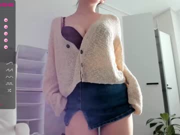 free nude cam girl hee_jin image #3174727