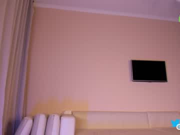 free nude cam girl hollyextra image #5721570