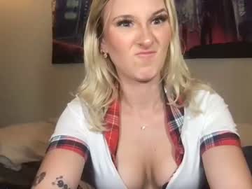 free nude cam girl scarlettsantana_ image #3036304