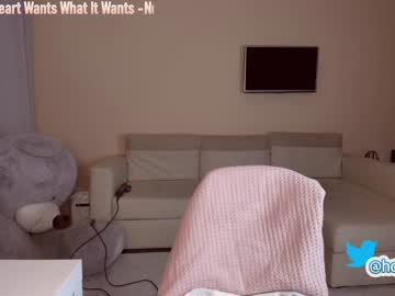 free nude cam girl hollyextra image #1403500