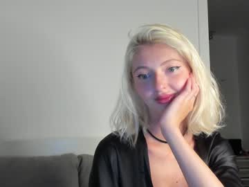 free nude cam girl yournaughtymiss image #5284180
