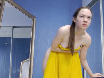 free nude cam girl kriskras__ image #5423587
