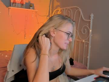 free nude cam girl linellali image #2501838