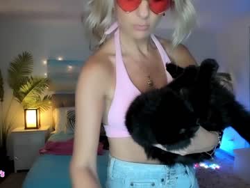 free nude cam girl amyvalentine image #2357308