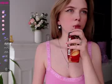 free nude cam girl small_blondee image #1854369