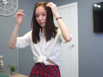 free nude cam girl edwinaanness image #6995485