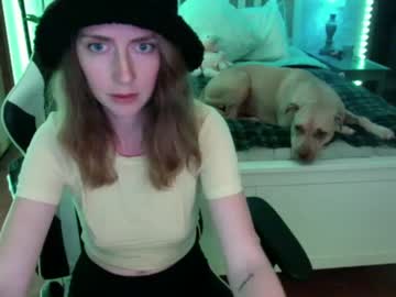 luckygal33 cosplay cam