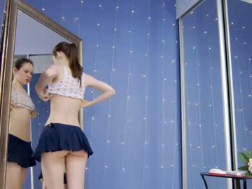 free nude cam girl kriskras__ image #4184549