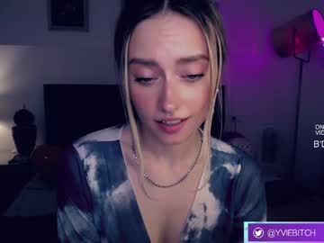 free nude cam girl _yvie_ image #4850171
