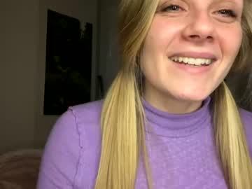 free nude cam girl millie_420 image #3639754