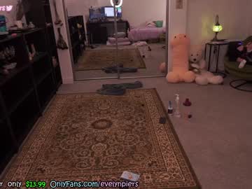 free nude cam girl evelynpiers image #4160037