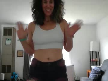 free nude cam girl sixfootsiren image #6940759