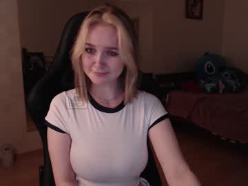 free nude cam girl lovely_kisses image #2641922