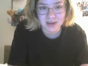 free nude cam girl ftarh18 image #4419012