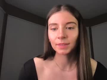 free nude cam girl heidihotte image #4138872