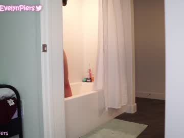 free nude cam girl evelynpiers image #1867635