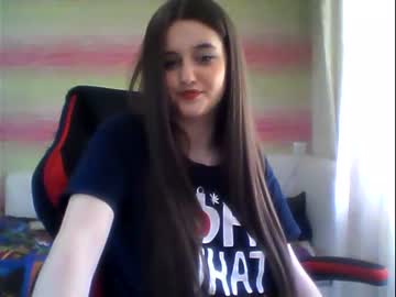 free nude cam girl emmika_ image #1373941