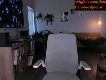 free nude cam girl doubedeesarai image #5584068