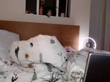 free nude cam girl chloekittenuk image #6838842
