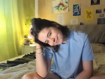 free nude cam girl nessaa_moree image #3752810