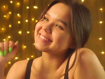 free nude cam girl helenmoors image #4345057