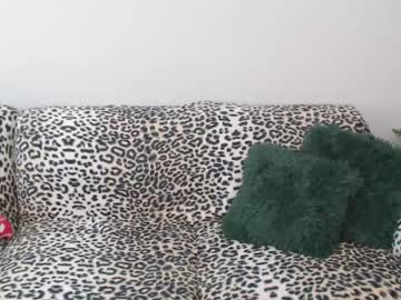 free nude cam girl emerald_kittycat image #6040738