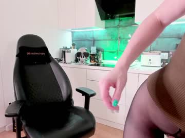 free nude cam girl toomuch_wet_ image #470063