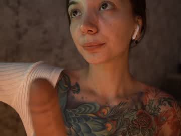 free nude cam girl kronniekray image #447353