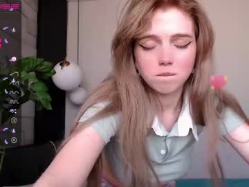 free nude cam girl small_blondee image #1861480