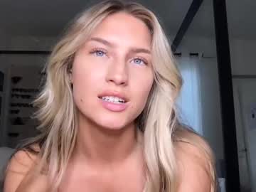 free nude cam girl thezabrina image #4294461