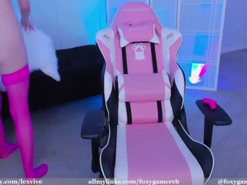 free nude cam girl foxy_gamer image #2757076