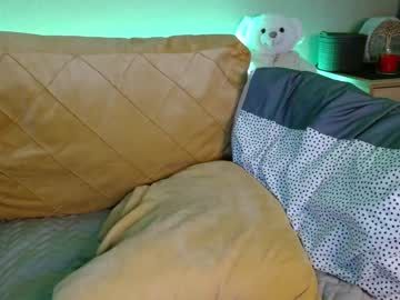 free nude cam girl juicy_peach88 image #2946879