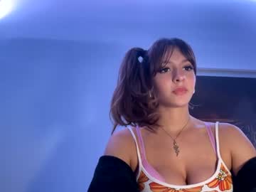 laraadriana cosplay cam