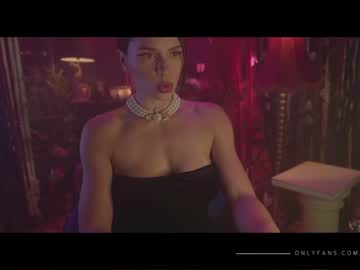 free nude cam girl lucieoude_ image #2641921