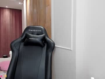 free nude cam girl lika_moon image #2815372