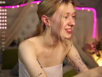 free nude cam girl julia_tina image #3412566