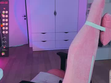 free nude cam girl stefanie_collins image #3934118