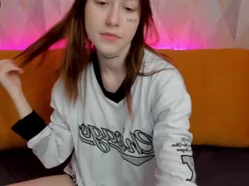 free nude cam girl christine_heisenberg image #3140334
