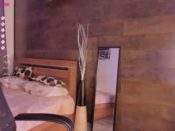 free nude cam girl yolandabertha image #3579605