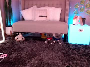 free nude cam girl aubrilee image #2483660