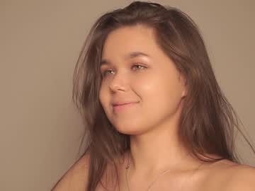 free nude cam girl helenmoors image #4077289