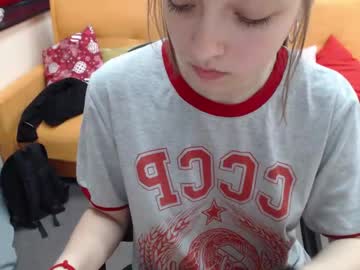 free nude cam girl caramelelechka image #1979410