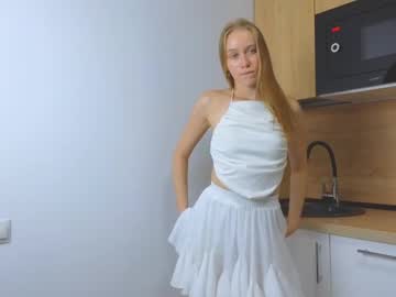 free nude cam girl tellarhackes image #6935472