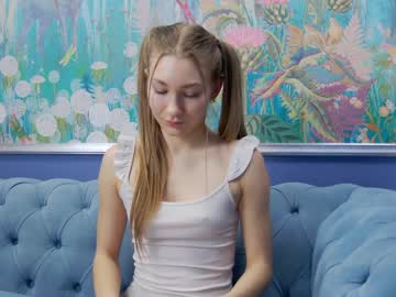 free nude cam girl teonasafina__ image #3953017