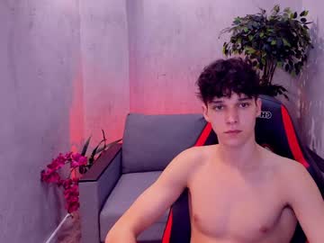 manila_james cosplay cam