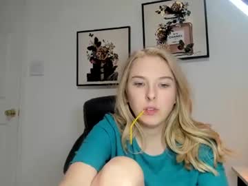 free nude cam girl tpink95 image #3480769