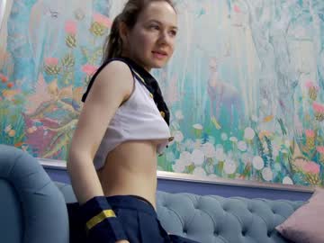 free nude cam girl kriskras__ image #5781264