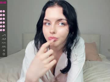 free nude cam girl cute_caprice image #4745413