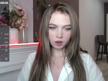 free nude cam girl small_blondee image #2768021